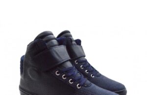 o pereche de ghete pentru barbati ar merge mult mai bine