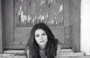 Niciun compliment nu rămâne 