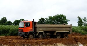 tipper-1694008_1280