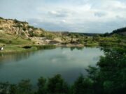 Obiectivele pe care nu le poți rata din județul Cluj Laguna Albastra