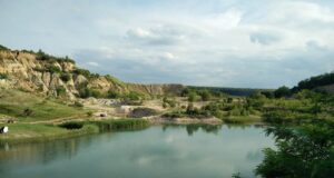 Laguna Albastra