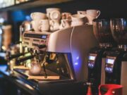 Ce întrebari să-ți pui inainte de a cumpara un aparat de făcut cafea Ce întrebari să-ți pui inainte de a cumpara un aparat de făcut cafea