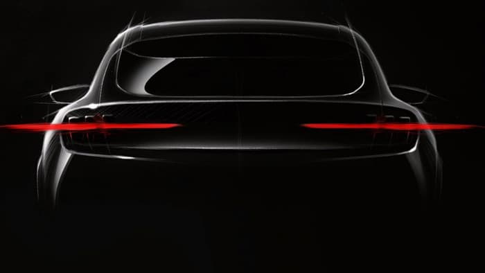 imagine teaser a noului SUV electric Ford