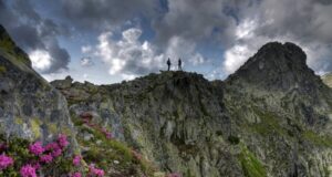 Top 10 cele mai inalte varfuri muntoase din Romania