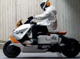 Noul Scuter Electric BMW CE 04 Noul Scuter Electric BMW CE 04