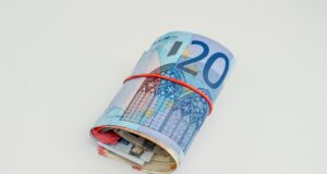 Inflația in Romania coboară la 14.5%