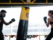 Alegerea manușilor de box potrivite pentru tine Alegerea manușilor de box potrivite pentru tine