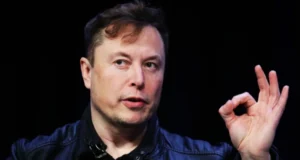 Elon Musk Anunță Implantarea Primului Cip Neuralink în Creierul Uman