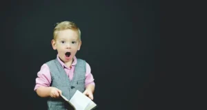 Un Motiv Surprinzător Pentru Care Unii Copii Învăță să Vorbească Mai Devreme