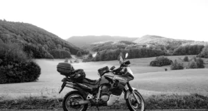 Eleganța și performanța în lumea motocicletelor Honda: o privire detaliată asupra modelelor Honda Transalp și Honda CBR 125