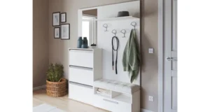Descoperă Eleganța în Holul Tău cu Mobilier de Calitate