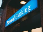Performanță Record în Sistemul Bancar Românesc: Creșterea Activelor și Profitabilității în 2023 Performanță Record în Sistemul Bancar Românesc: Creșterea Activelor și Profitabilității în 2023
