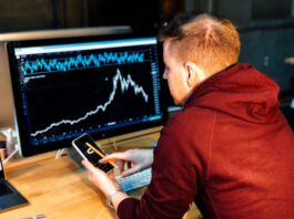Creștere Modestă a Salariilor în România în Februarie 2024: Detalii despre Evoluția Câștigurilor